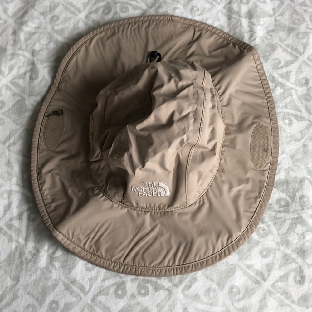 North Face sun hat